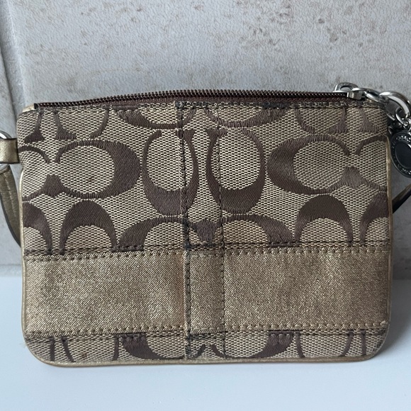 Coach Wristlet Tan Canvas Monogram Sparkly Gold Stripe - Picture 5 of 6